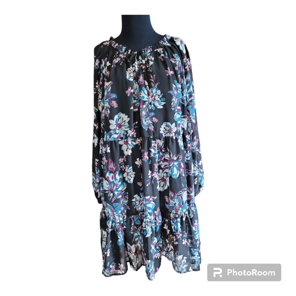 StudioA XL floral dress raw edge neckline keyhole front w ties 3/4 sleeve tiered
